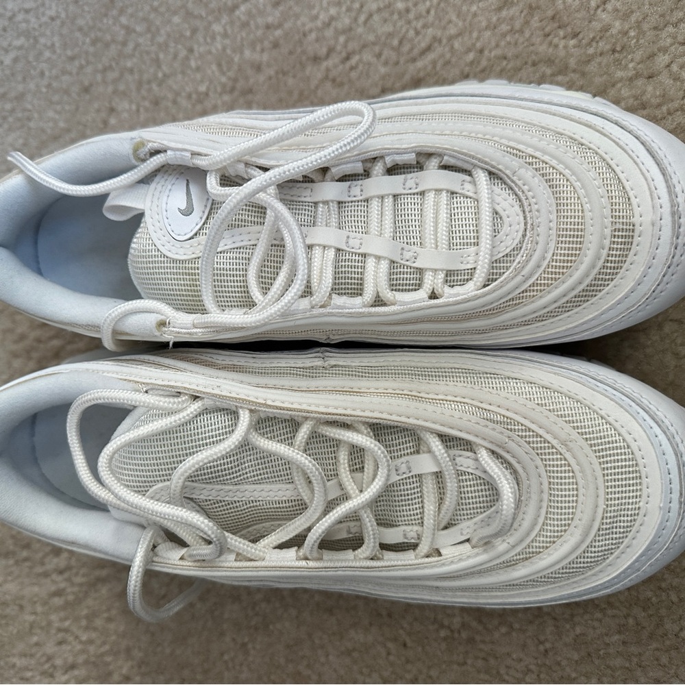 Mens 7.5 Nike Sneakers, used, good condition